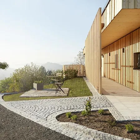 Wurzenberg Hotel Lodges Suedsteiermark Gamlitz Exterior photo